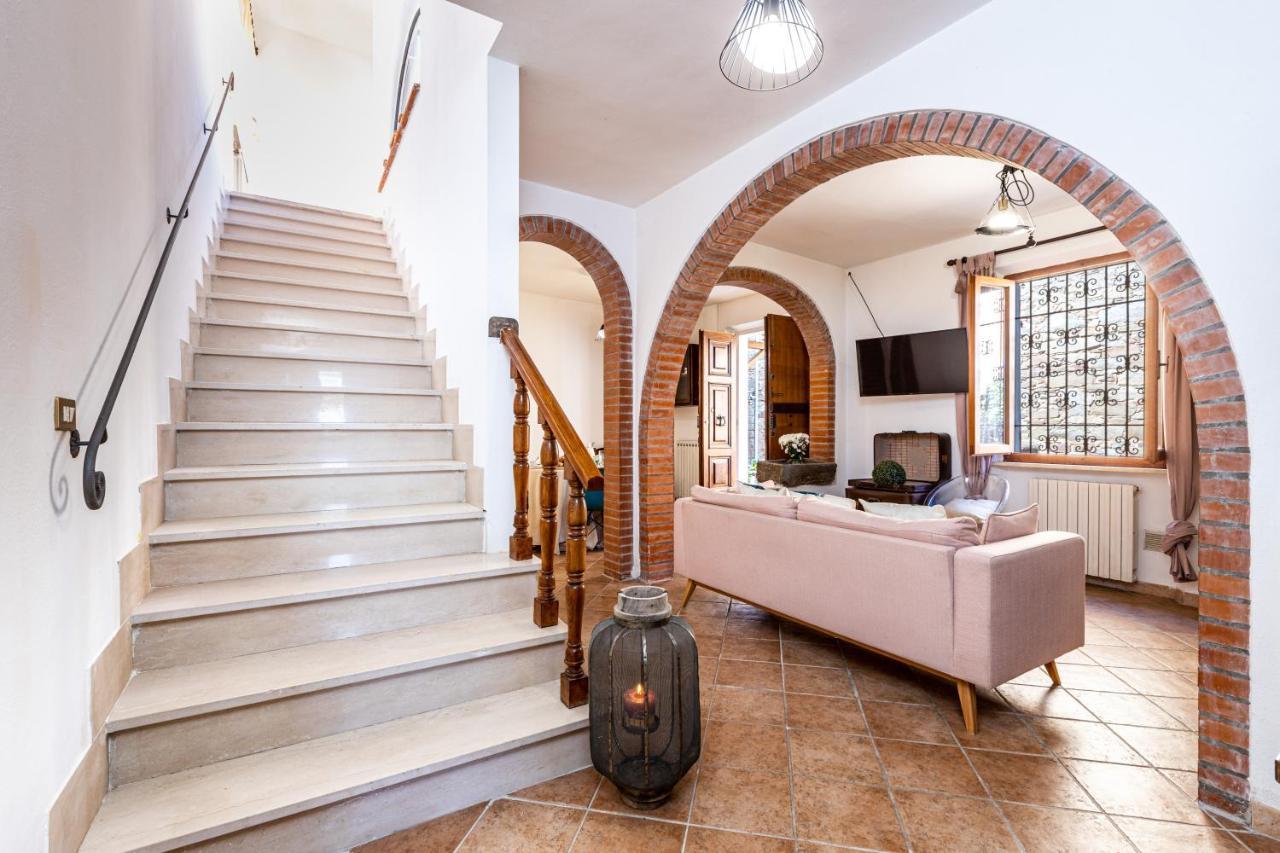 Agri Apartment La Terrazza La Ripadoro Chianni Exteriér fotografie